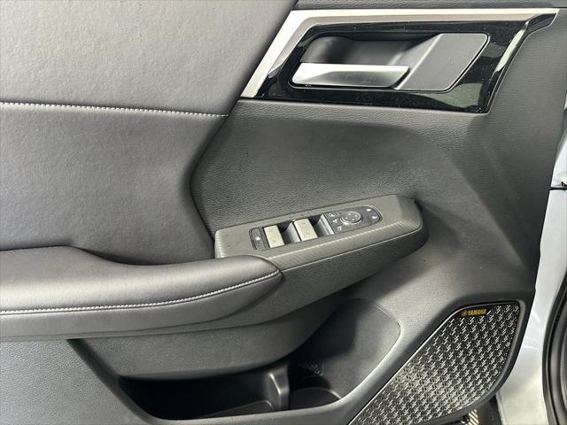 new 2025 Mitsubishi Outlander car, priced at $36,699