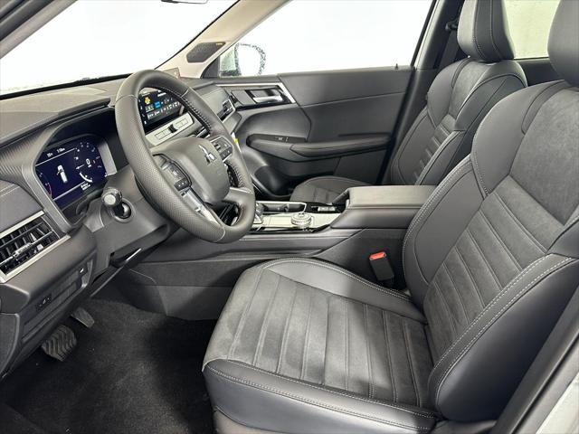 new 2025 Mitsubishi Outlander car, priced at $36,699