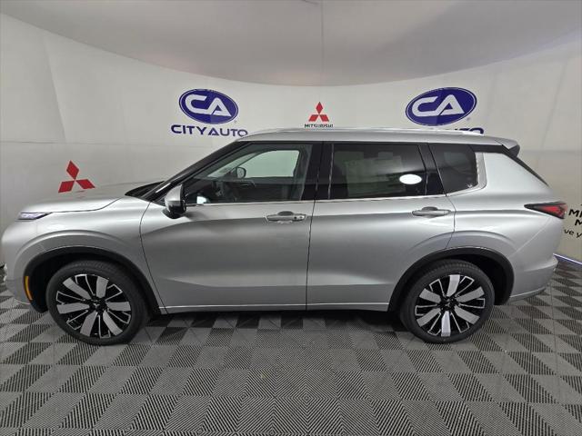 new 2025 Mitsubishi Outlander car, priced at $38,545
