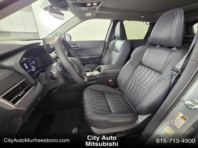 new 2025 Mitsubishi Outlander car, priced at $37,888