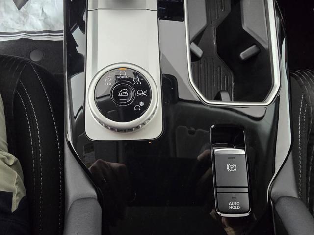 new 2025 Mitsubishi Outlander car, priced at $32,215
