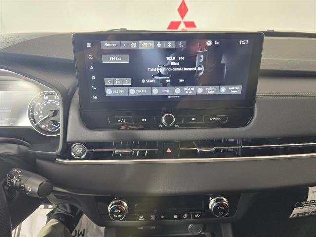 new 2025 Mitsubishi Outlander car, priced at $32,215