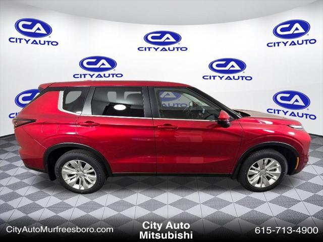 new 2025 Mitsubishi Outlander car, priced at $32,155