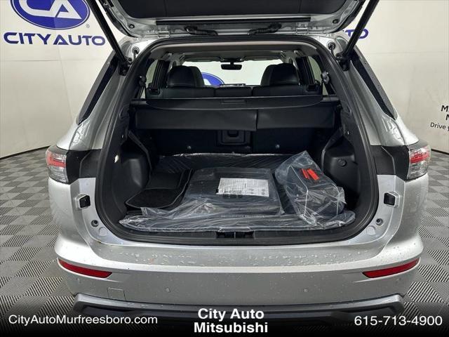 new 2025 Mitsubishi Outlander car, priced at $35,941
