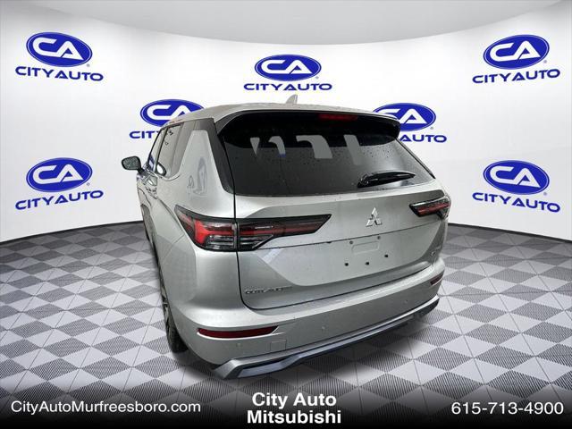new 2025 Mitsubishi Outlander car, priced at $35,941