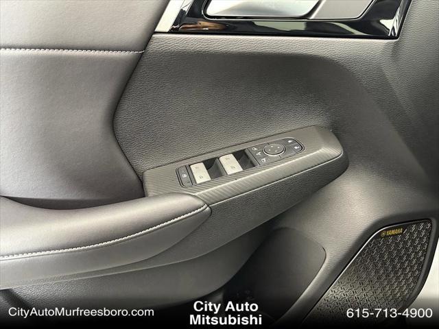 new 2025 Mitsubishi Outlander car, priced at $35,941
