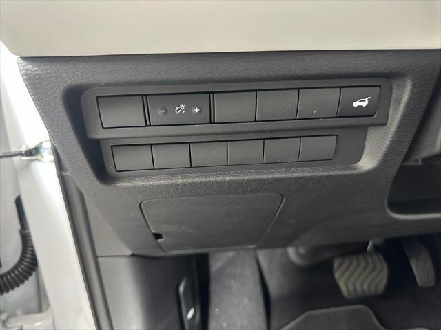 new 2025 Mitsubishi Outlander car, priced at $37,375
