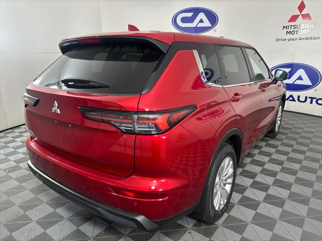 new 2025 Mitsubishi Outlander car, priced at $32,155