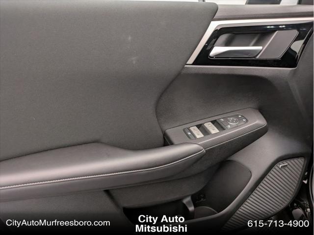 new 2025 Mitsubishi Outlander car, priced at $32,155