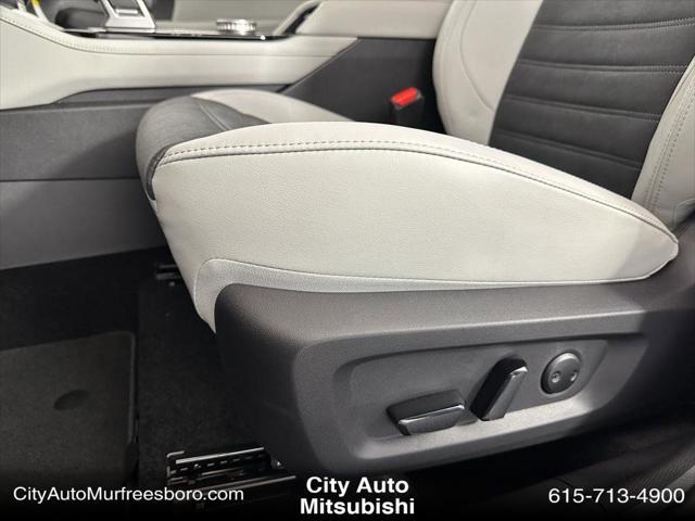 new 2025 Mitsubishi Outlander car, priced at $34,103