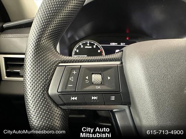 new 2025 Mitsubishi Outlander car, priced at $32,160