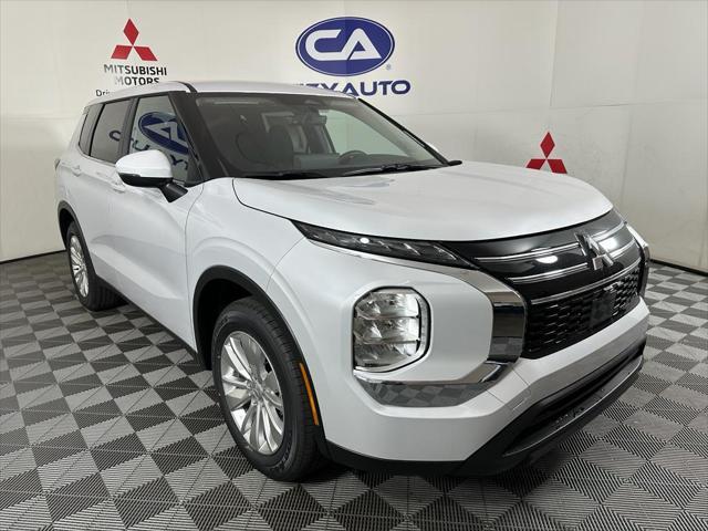 new 2025 Mitsubishi Outlander car, priced at $32,160