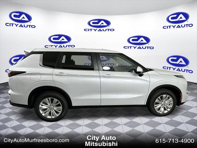 new 2025 Mitsubishi Outlander car, priced at $32,160