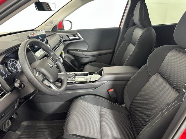 new 2025 Mitsubishi Outlander car, priced at $32,160