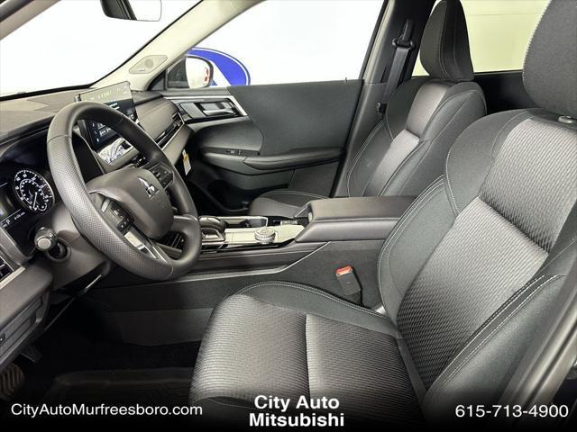 new 2025 Mitsubishi Outlander car, priced at $31,698
