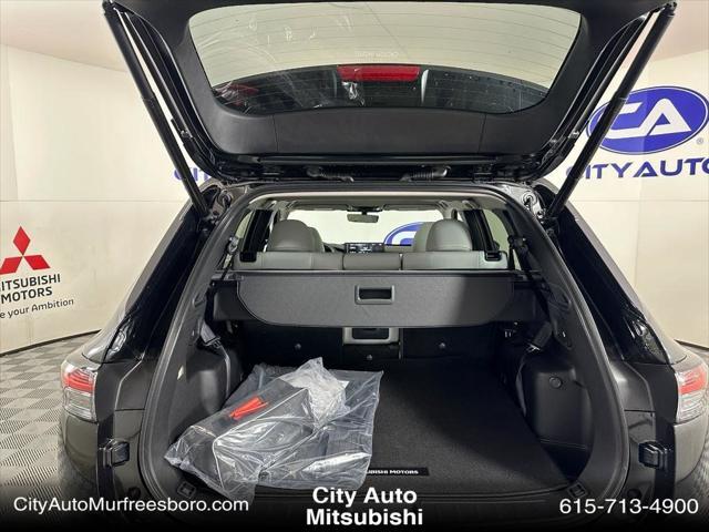 new 2025 Mitsubishi Outlander car, priced at $37,451