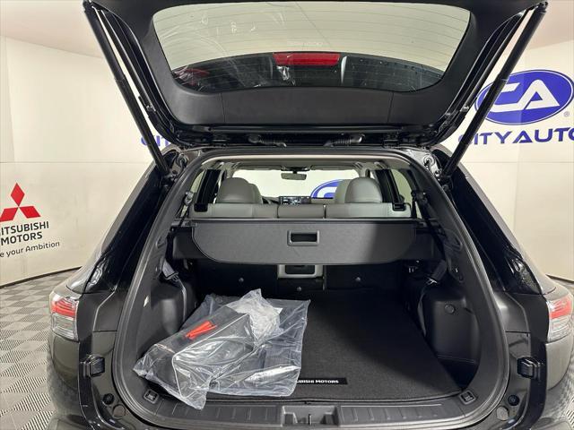 new 2025 Mitsubishi Outlander car, priced at $37,451