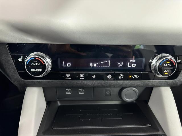 new 2025 Mitsubishi Outlander car, priced at $37,451