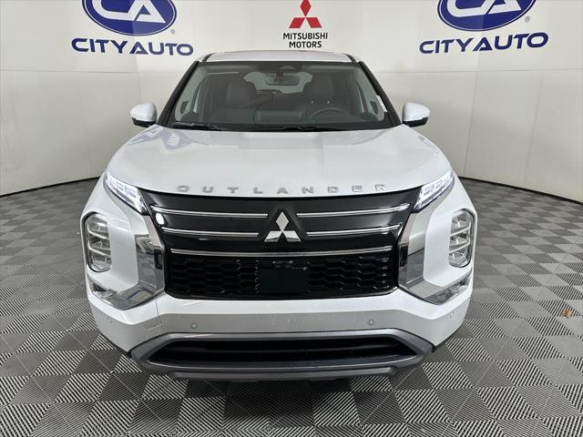 new 2025 Mitsubishi Outlander car, priced at $37,451