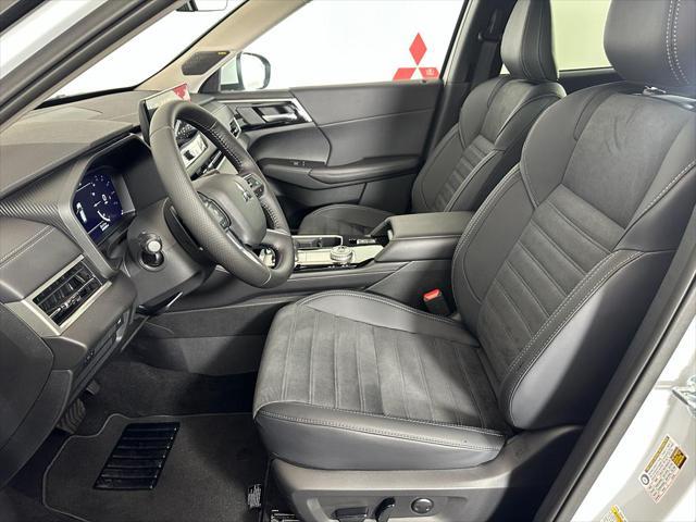 new 2025 Mitsubishi Outlander car, priced at $37,451