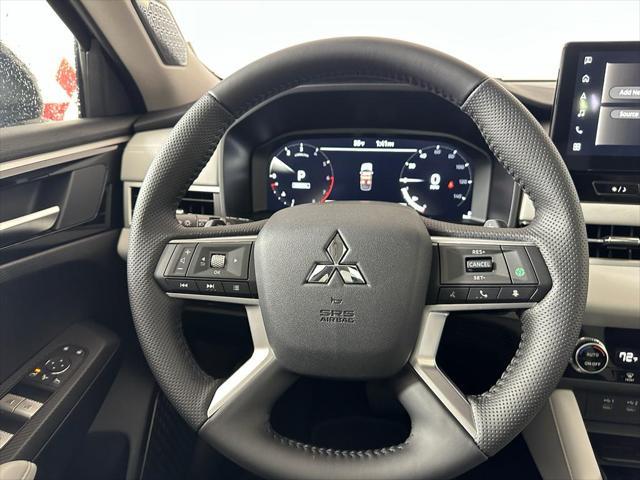 new 2025 Mitsubishi Outlander car, priced at $37,229