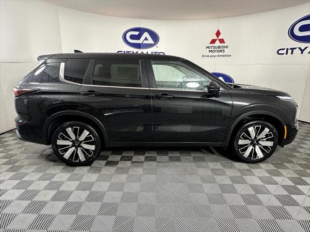 new 2025 Mitsubishi Outlander car, priced at $37,229
