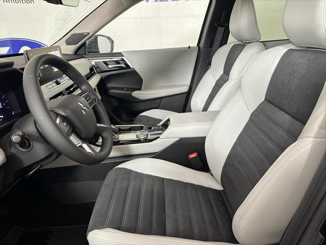 new 2025 Mitsubishi Outlander car, priced at $37,229