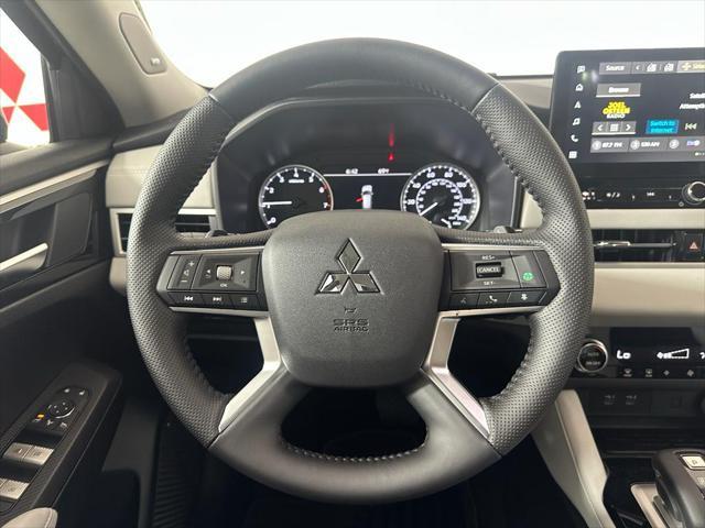 new 2025 Mitsubishi Outlander car, priced at $34,073