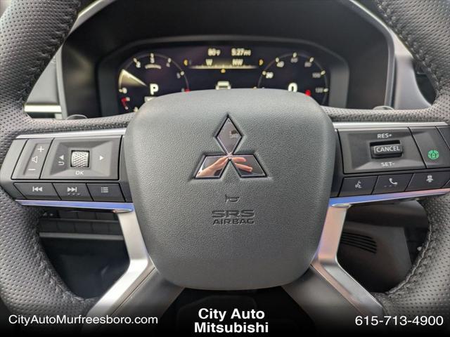new 2025 Mitsubishi Outlander car, priced at $36,421
