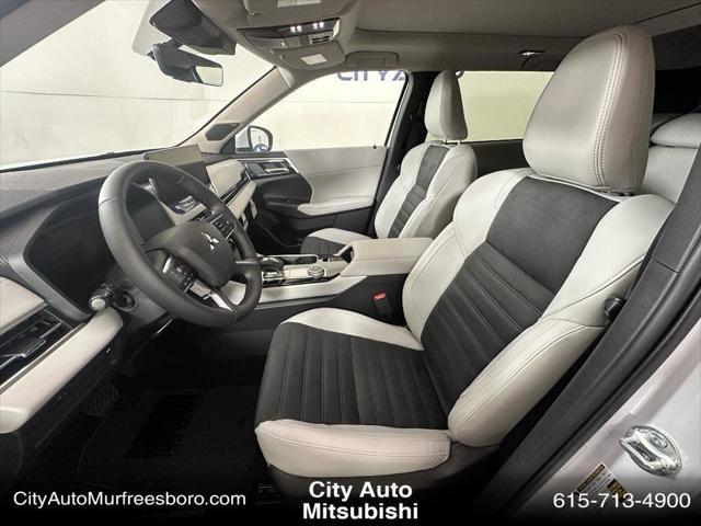 new 2025 Mitsubishi Outlander car, priced at $36,729