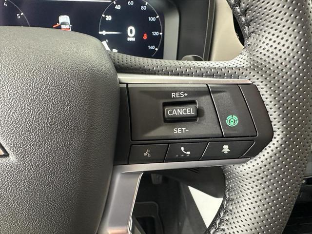 new 2025 Mitsubishi Outlander car, priced at $37,660