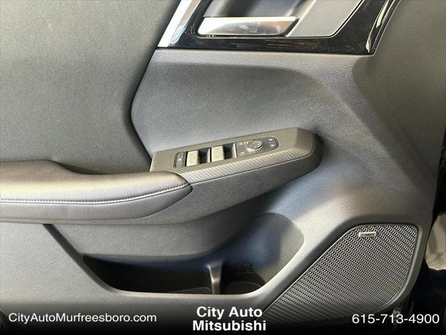 new 2025 Mitsubishi Outlander car, priced at $31,125