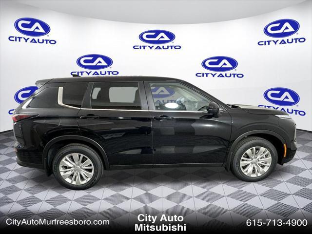 new 2025 Mitsubishi Outlander car, priced at $31,125