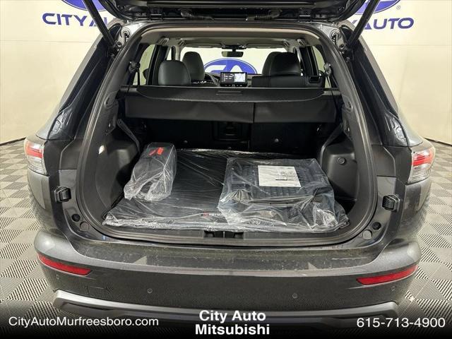 new 2025 Mitsubishi Outlander car, priced at $35,941
