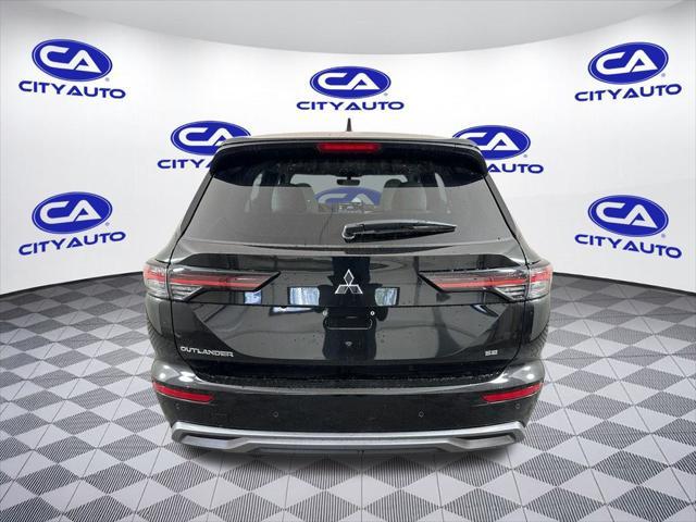 new 2025 Mitsubishi Outlander car, priced at $36,471