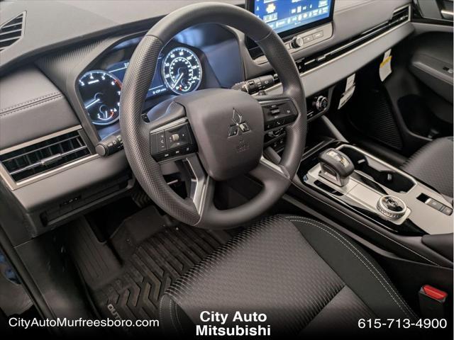 new 2025 Mitsubishi Outlander car, priced at $31,625