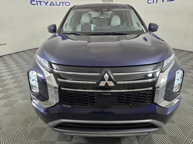 new 2025 Mitsubishi Outlander car, priced at $37,065