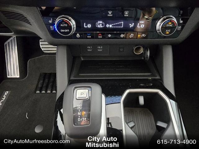 new 2025 Mitsubishi Outlander car, priced at $38,418