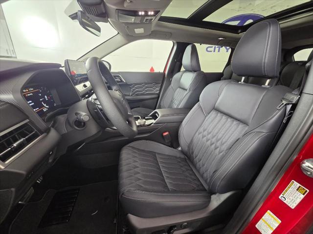 new 2025 Mitsubishi Outlander car, priced at $39,140
