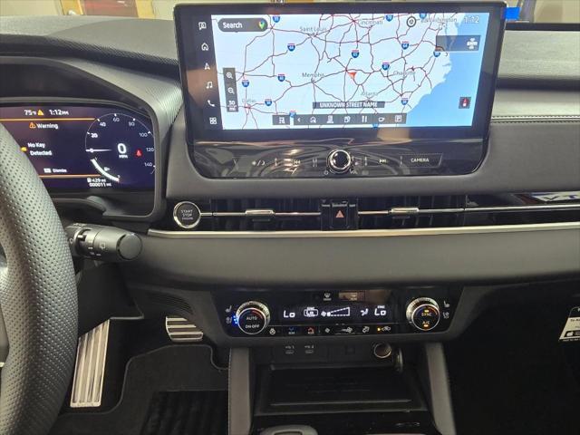 new 2025 Mitsubishi Outlander car, priced at $39,140