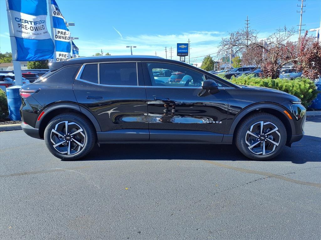 new 2026 Chevrolet Equinox EV car, priced at $40,205
