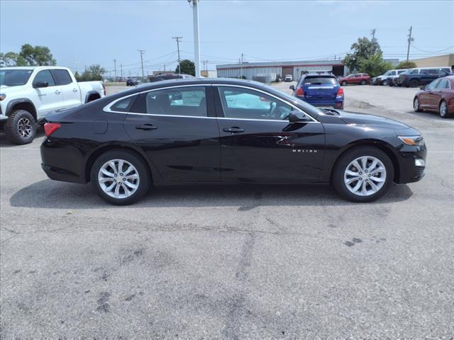 new 2025 Chevrolet Malibu car, priced at $31,020