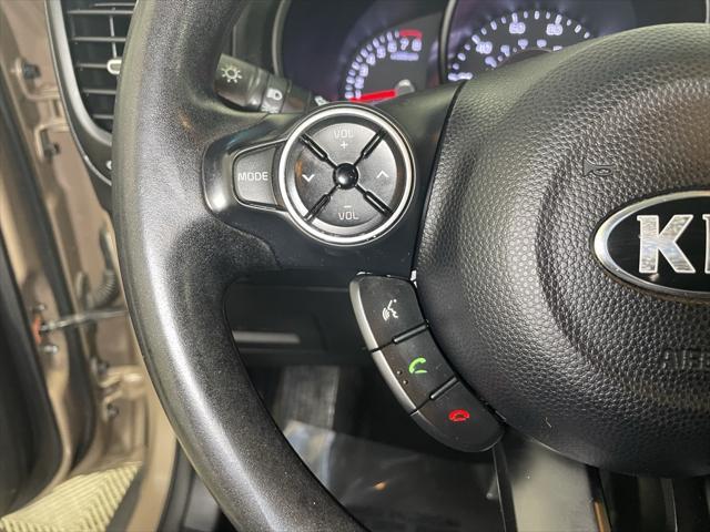 used 2015 Kia Soul car, priced at $7,894