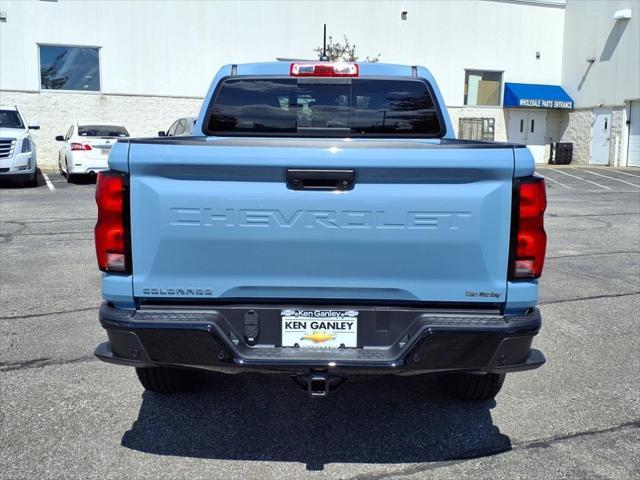 new 2025 Chevrolet Colorado car, priced at $45,990