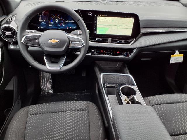 new 2025 Chevrolet Equinox car, priced at $30,490