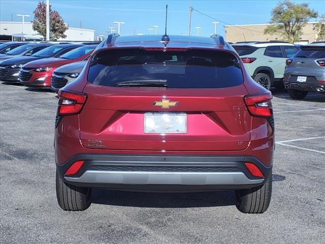 new 2025 Chevrolet Trax car, priced at $25,180