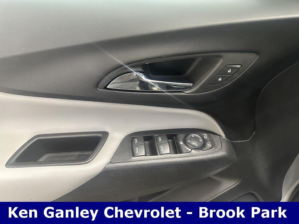 used 2023 Chevrolet Equinox car, priced at $20,704
