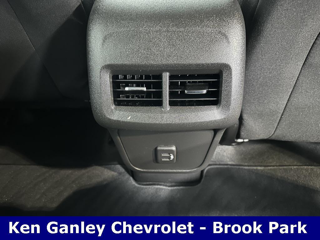 used 2023 Chevrolet Equinox car, priced at $20,705