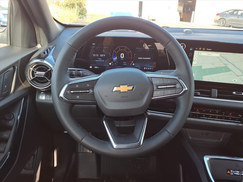 new 2026 Chevrolet Equinox car, priced at $32,870