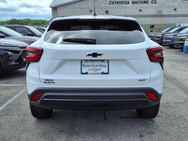 new 2025 Chevrolet Trax car, priced at $25,325